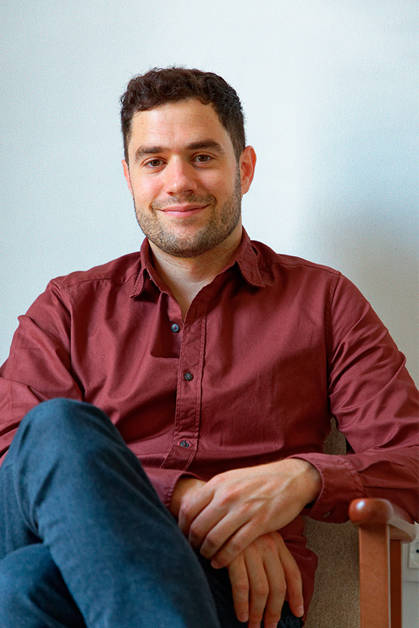 Alejandro Paz